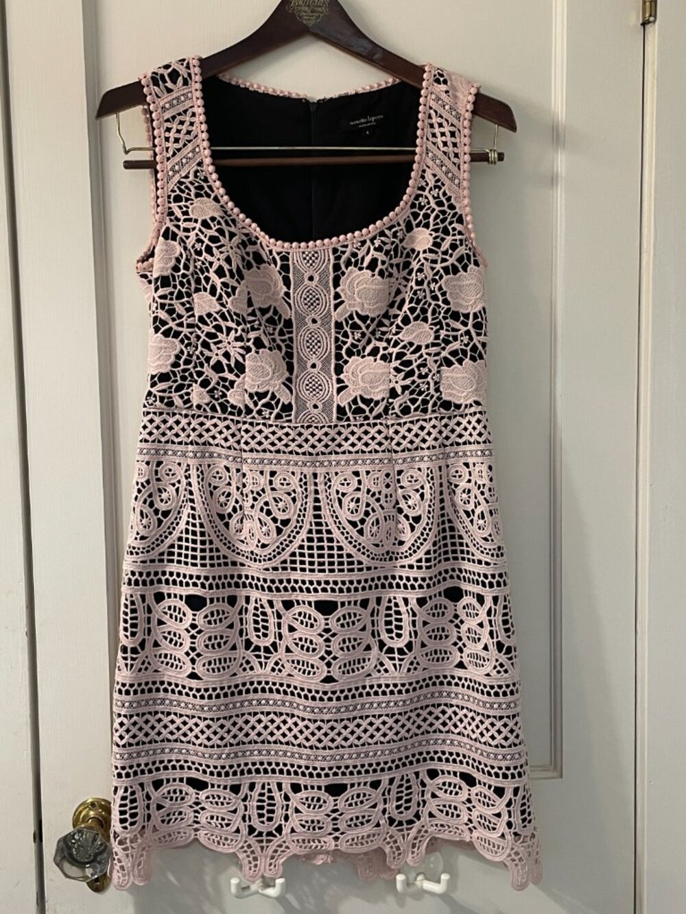 Nanette Lepore Viva Italia Lace Overlay Mini Dress in Pink/Black, Size 4 - Picture 2 of 6